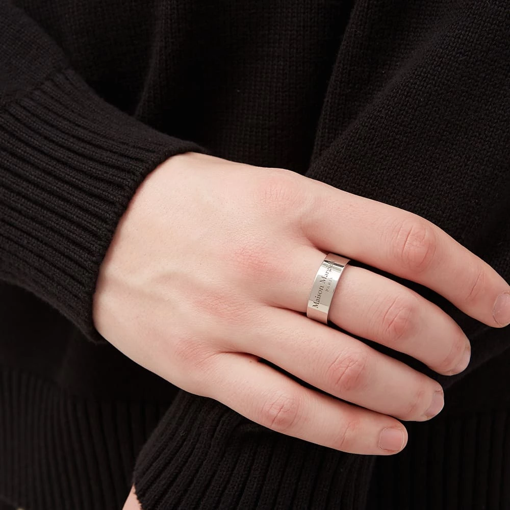 Maison Margiela Text Logo Band Ring - Image 4